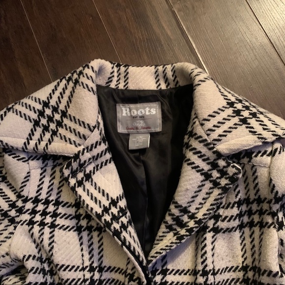 Roots Pea Coat - Picture 3 of 10